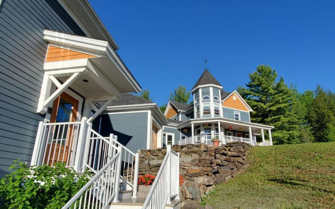 Location Au Sommet Du Lac Magog Exterior photo